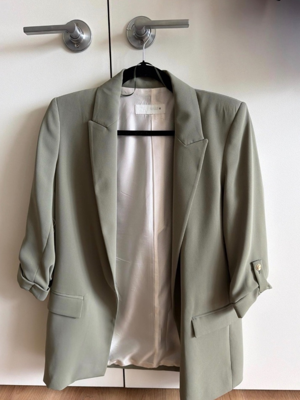 ZARA BLAZER WITH ROLLED-UP SLEEVES